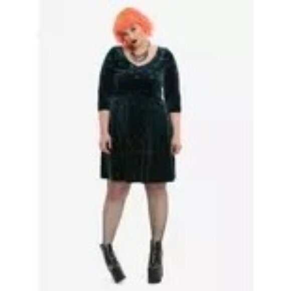 Marvel By Her Universe Velvet Hydra Emblem Dress With 3/4 Sleeves & Scoop Neck 5 - Picture 1 of 5